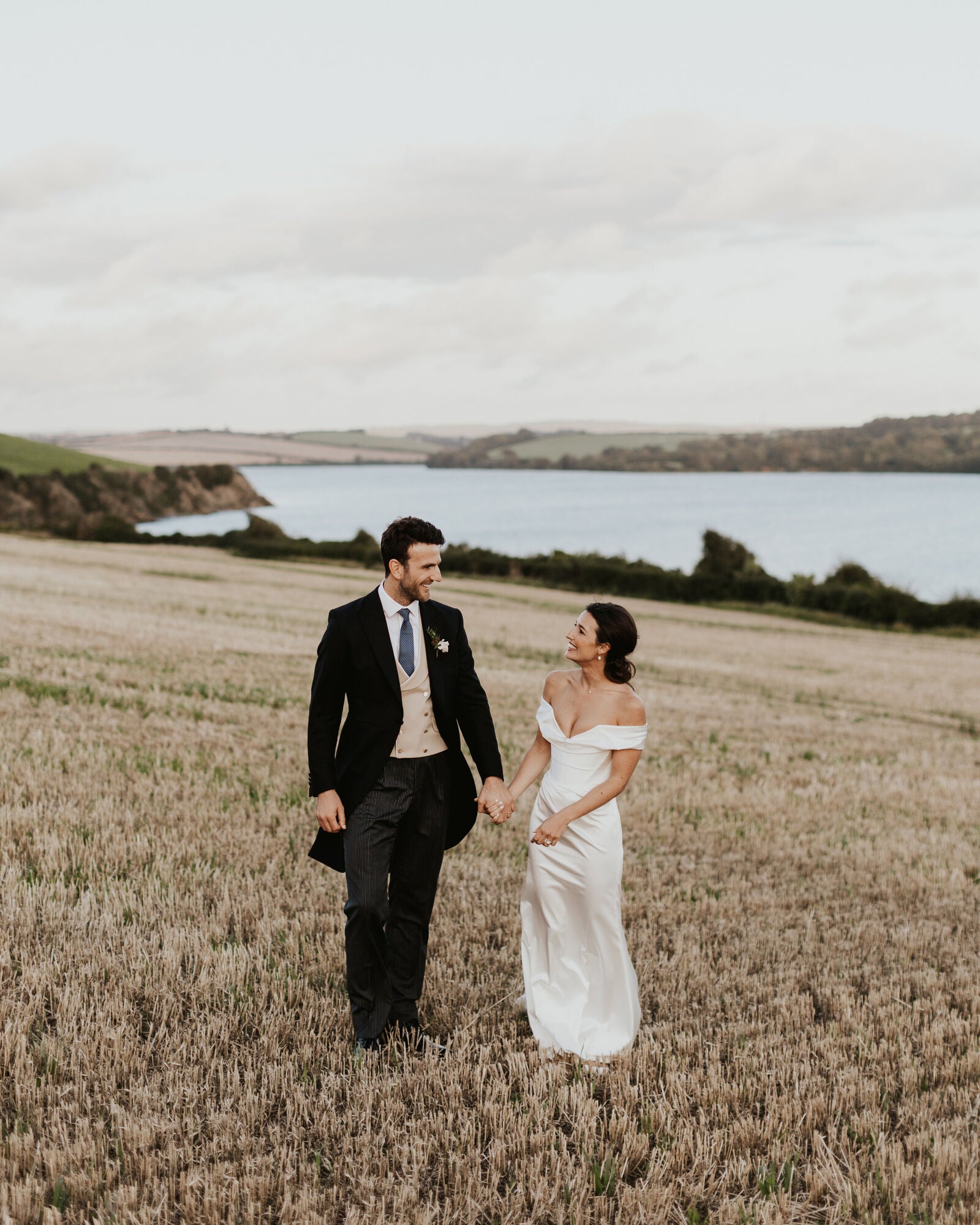 How To Create A Sustainable Wedding: Reimagining Bridal Fashion for a Emmy London How To Create A Sustainable Wedding: Reimagining Bridal Fashion for a Emmy London