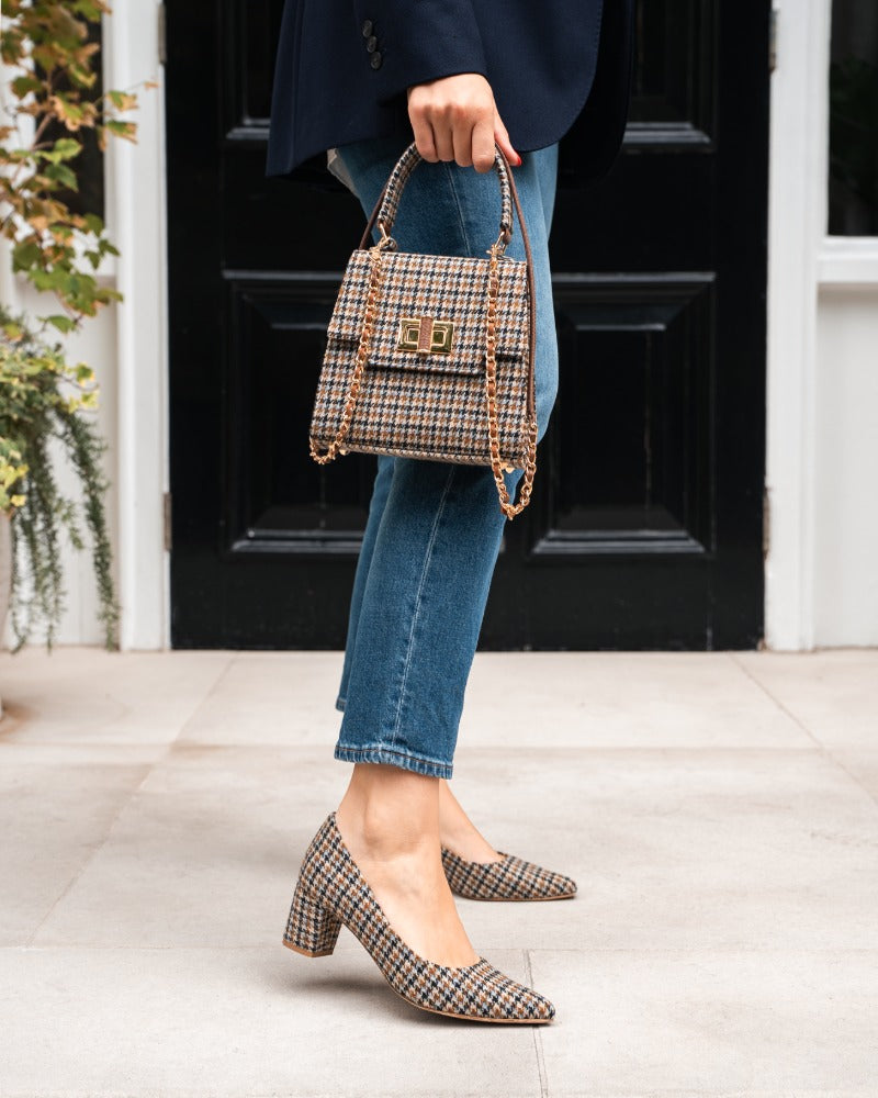 LOW HEEL SHOES card image