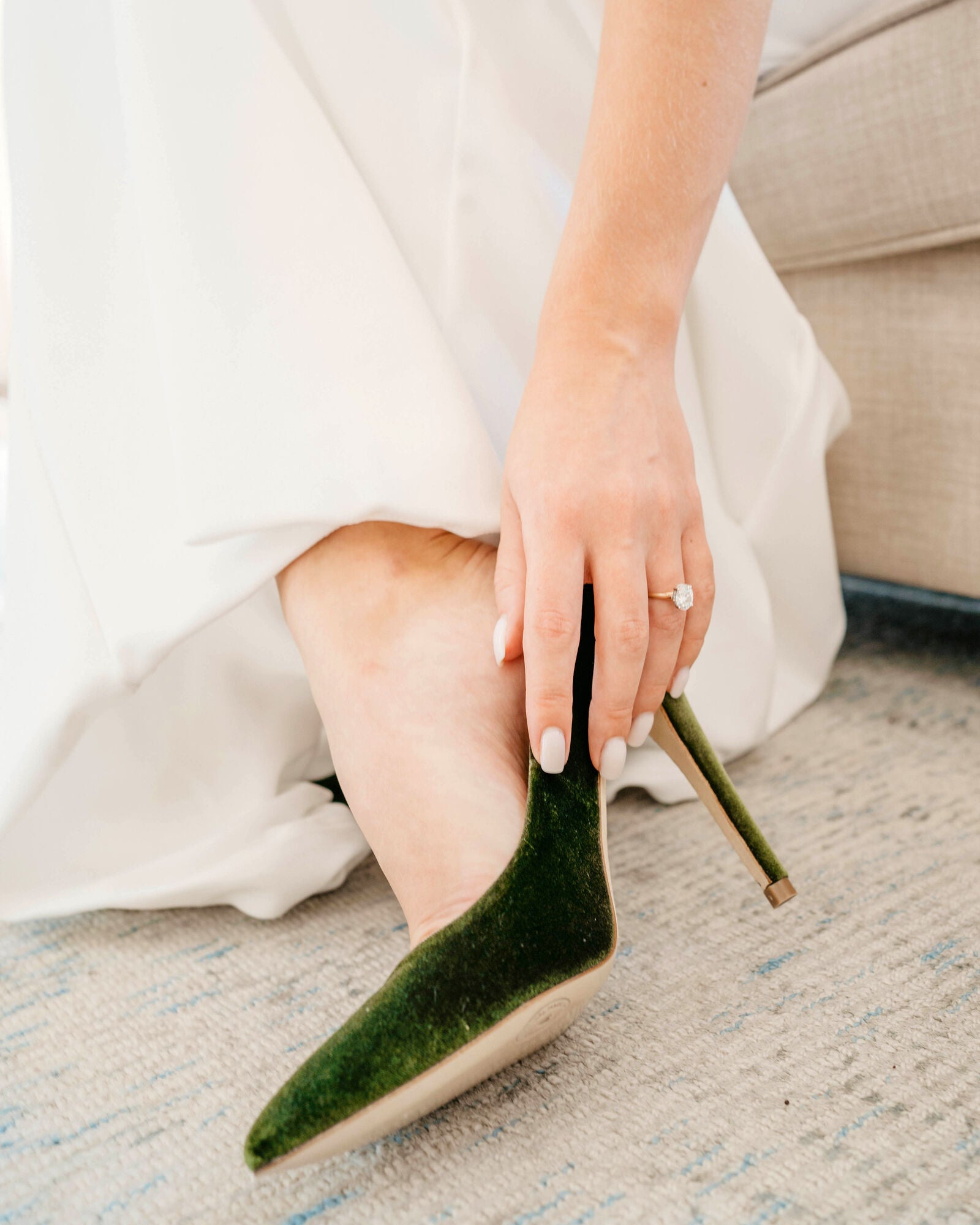 How To Create A Sustainable Wedding: Reimagining Bridal Fashion for a Emmy London How To Create A Sustainable Wedding: Reimagining Bridal Fashion for a Emmy London