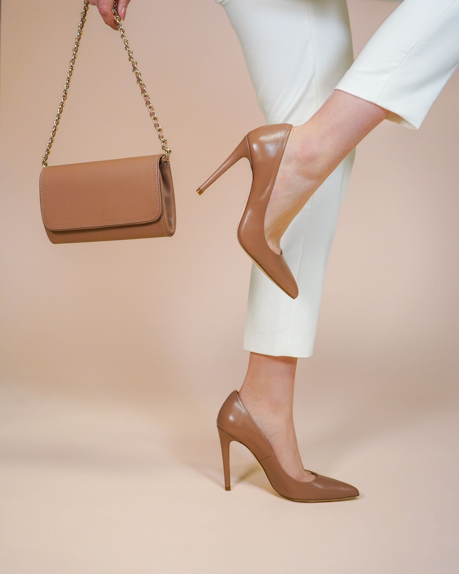 Buy Tan Leather Colour Swatches - Emmy London