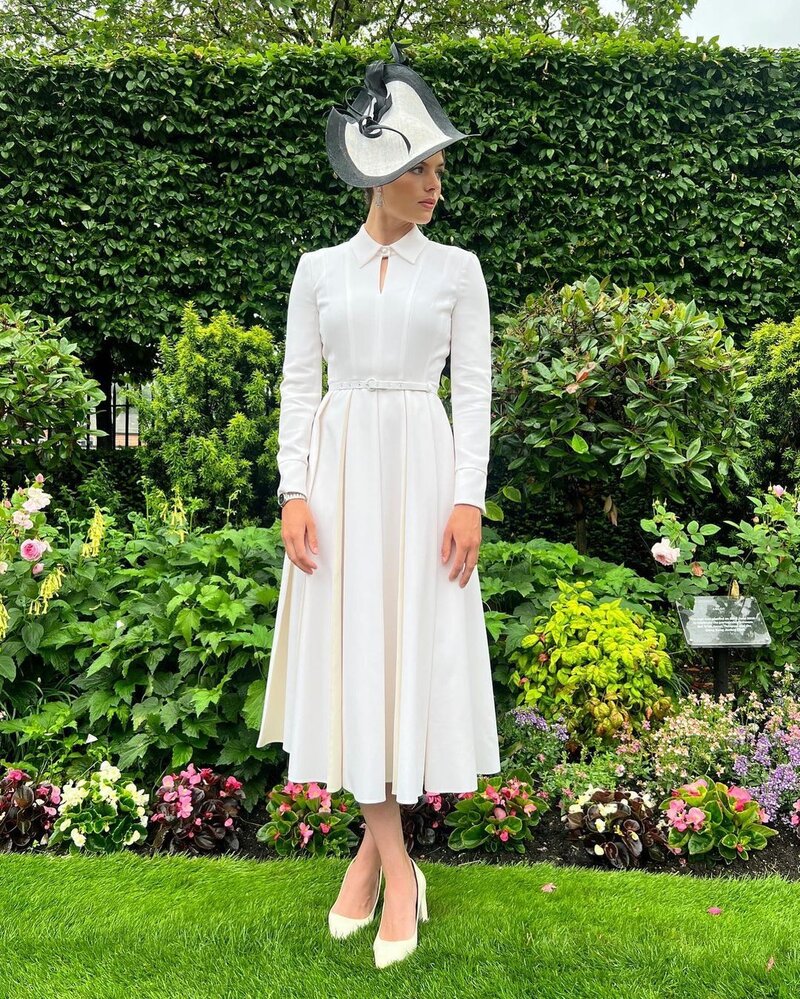 Dressing for Royal Ascot: A Women's Guide to Elegance and Comfort Emmy London Dressing for Royal Ascot: A Women's Guide to Elegance and Comfort Emmy London