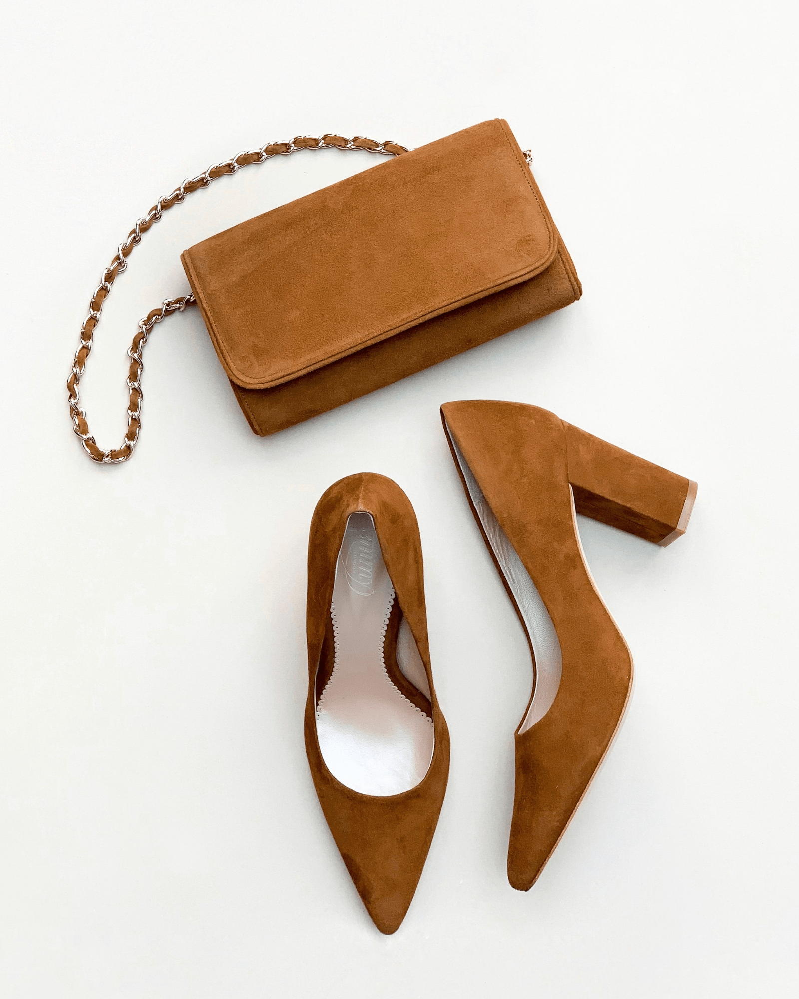 Pochette Da Sera Wocharm A V In Suede, Tracolla Catena Rimovibile, 24,5x15x5 Cm, Elegante