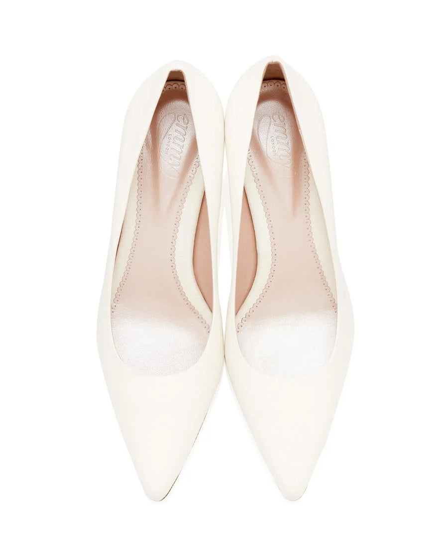Tess Ivory Suede image