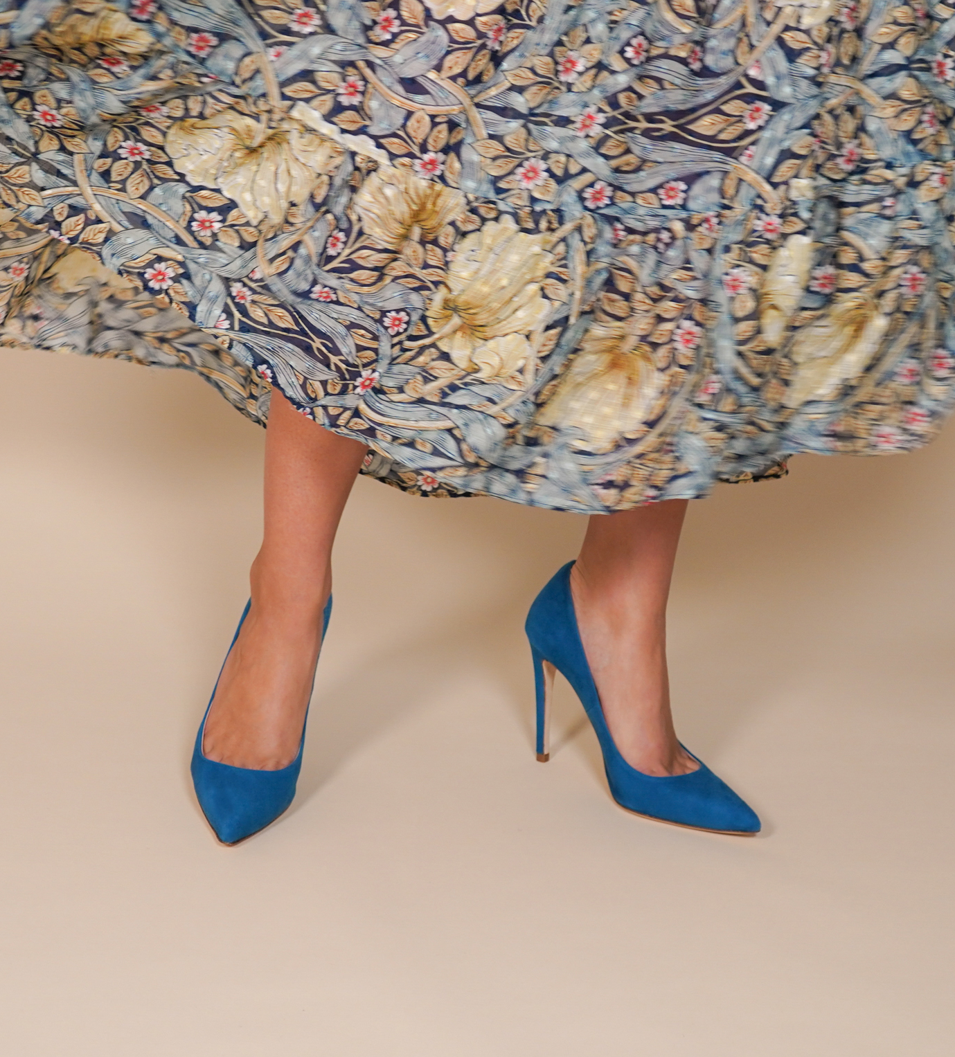 Rebecca Teal Fashion Shoe Pointed High Heel Court Shoe image